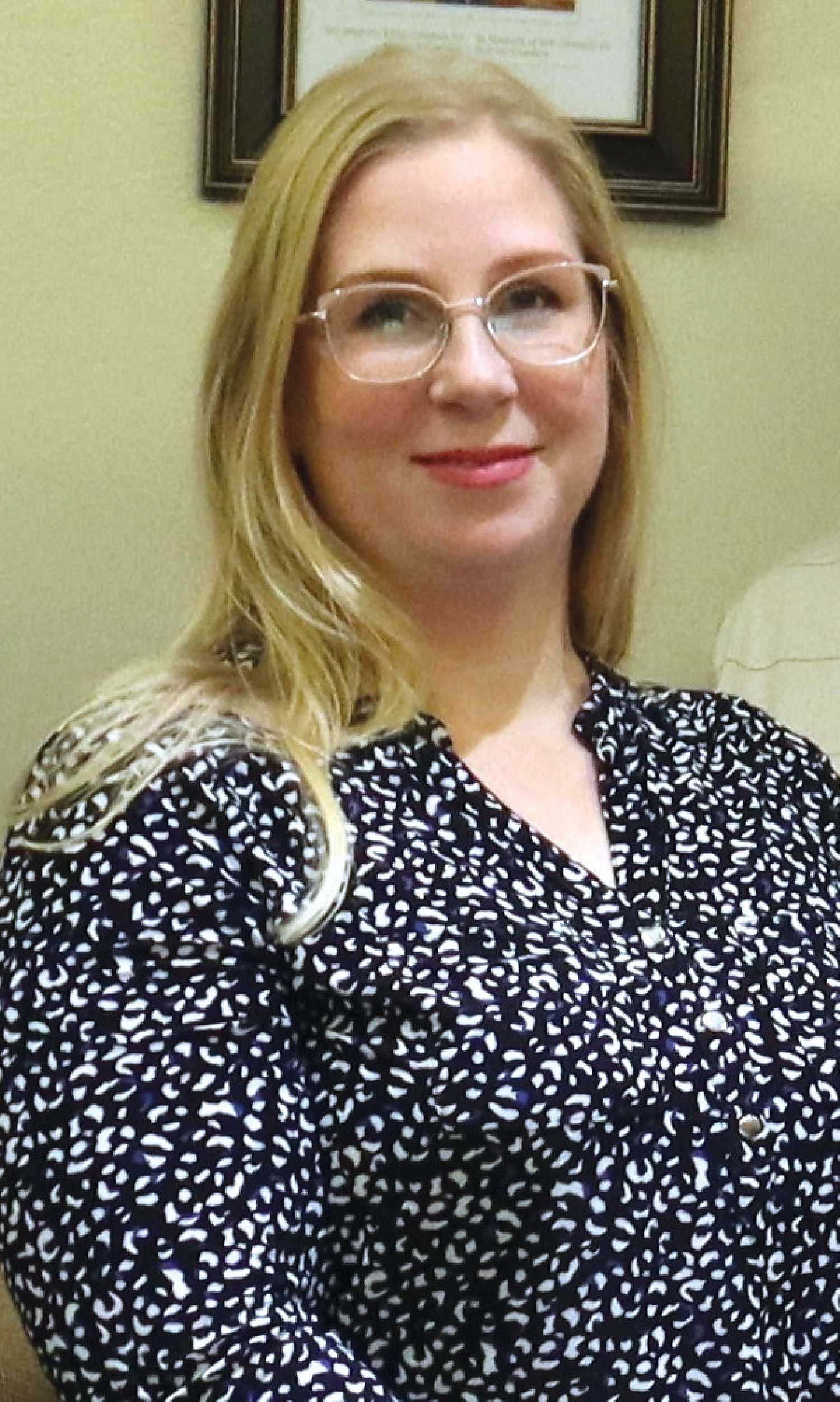 Carlyle Mayor Jenn Sedor